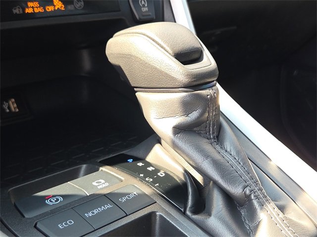 Used 2024 Toyota RAV4 LE image 23