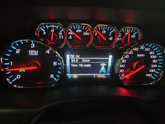 Used 2019 Chevrolet Suburban LT w/ LT Signature Package AWD/4WD image 23