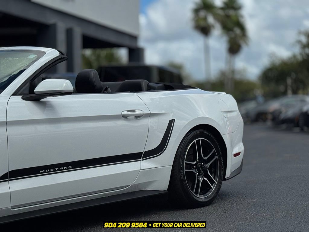Used 2022 Ford Mustang GT Premium RWD image 4