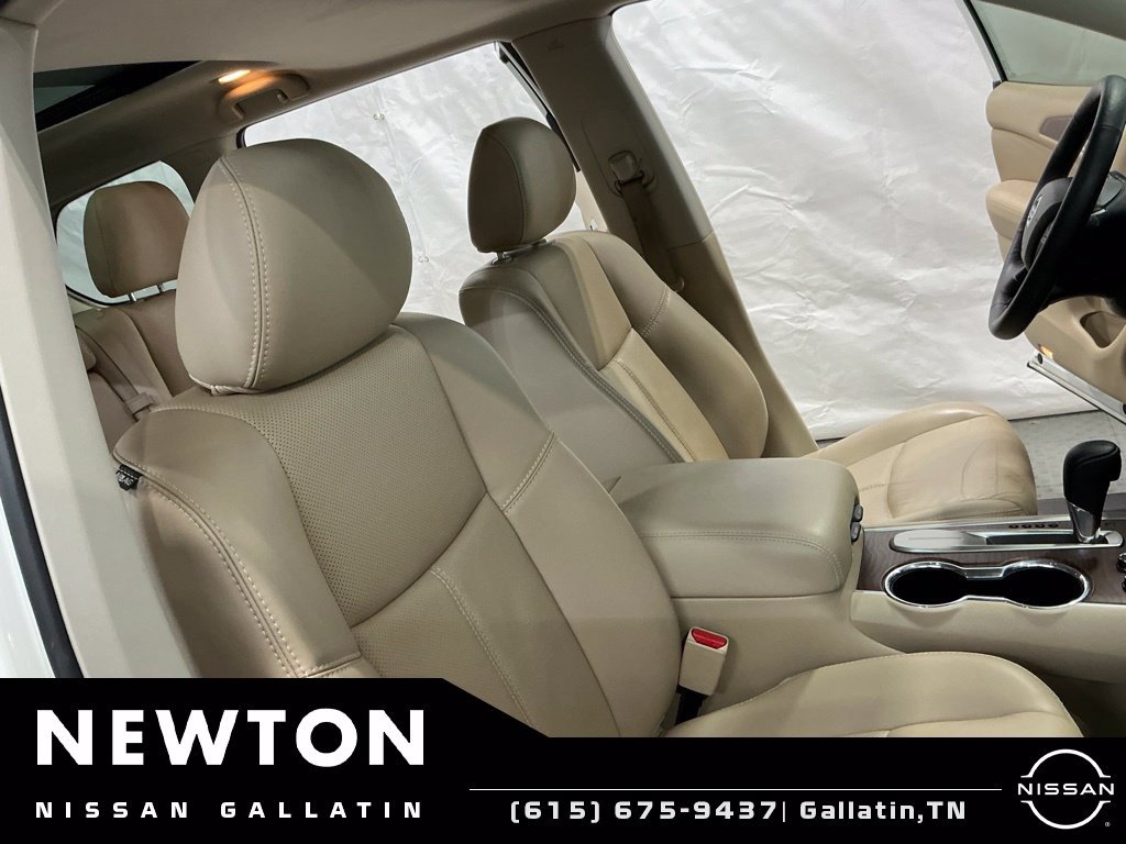 Used 2019 Nissan Pathfinder Platinum FWD image 19