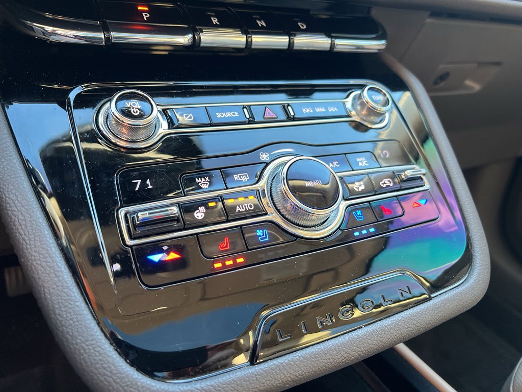 Used 2020 Lincoln Corsair Reserve w/ Elements Package image 13