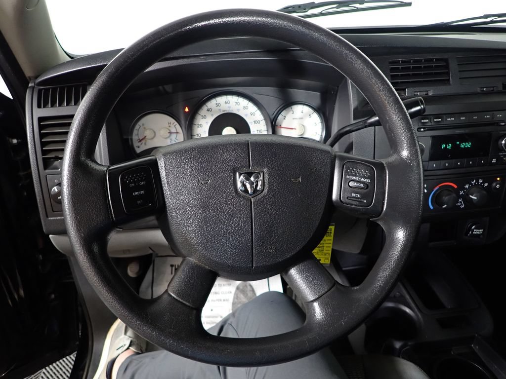 Used 2011 Dodge Dakota Big Horn w/ Skid Plate Group AWD/4WD image 22