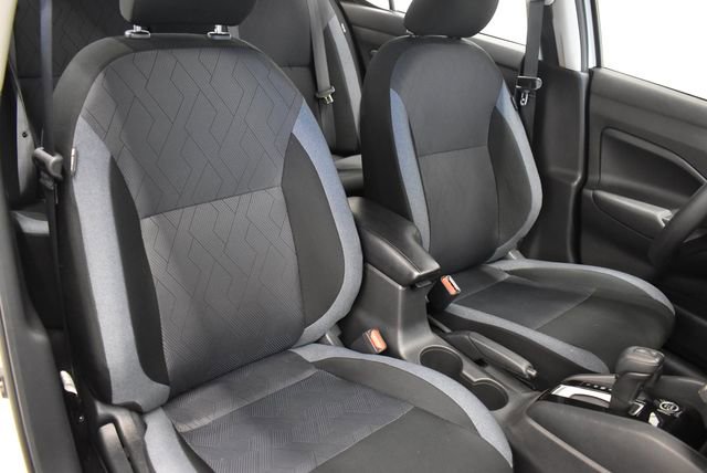 Used 2025 Nissan Versa SV image 6