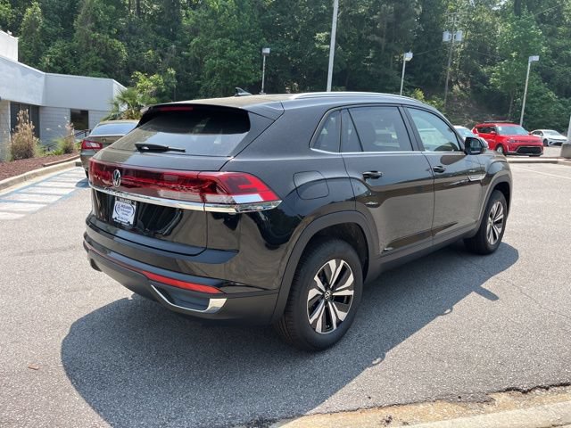New 2026 Volkswagen Atlas Cross Sport SE FWD image 3