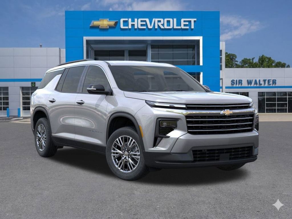 New 2026 Chevrolet Traverse LT w/ Driver Confidence Package image 8