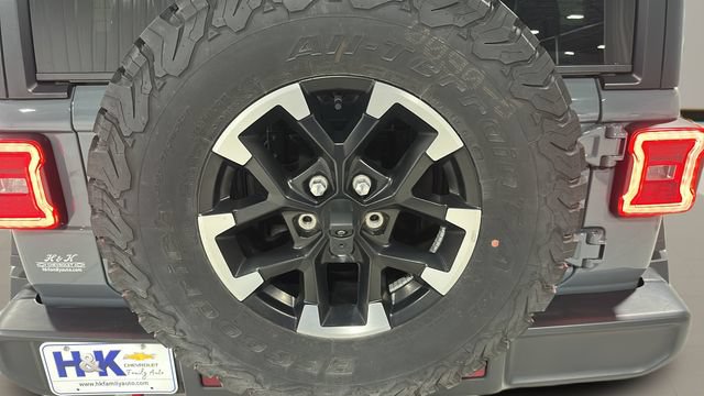 Used 2025 Jeep Wrangler Unlimited Rubicon AWD/4WD image 33