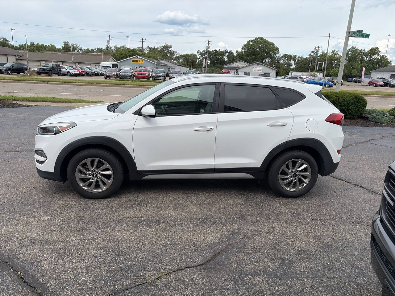 Used 2017 Hyundai Tucson SE FWD image 5