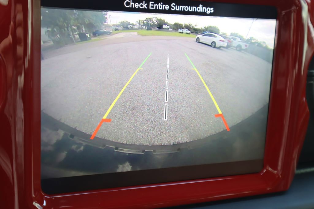 Used 2018 Jeep Wrangler Unlimited Sahara image 14