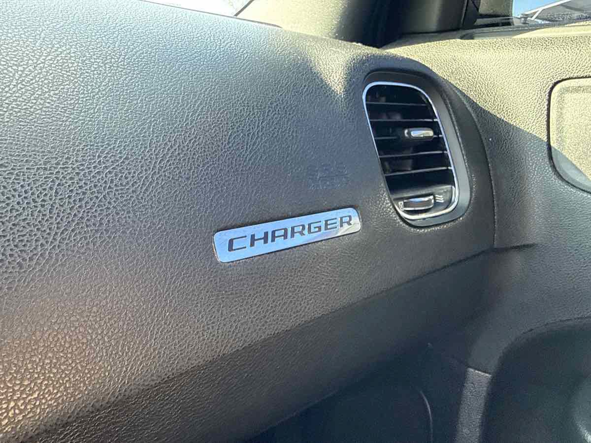 Used 2014 Dodge Charger SE RWD image 35