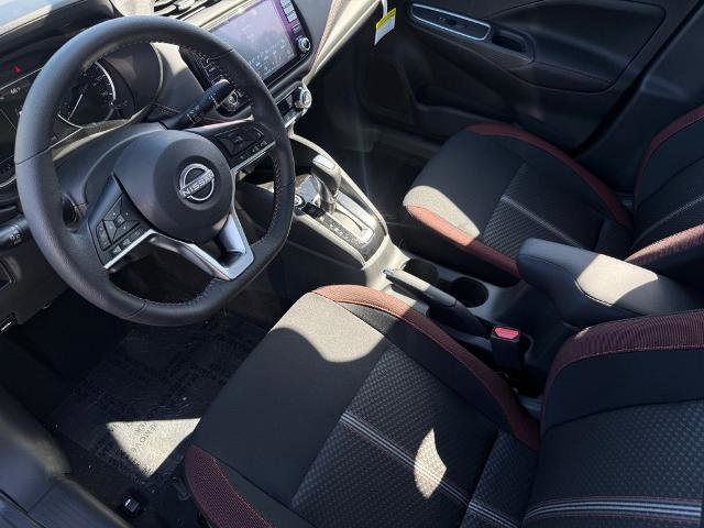 New 2025 Nissan Versa SR w/ Trunk Package image 16