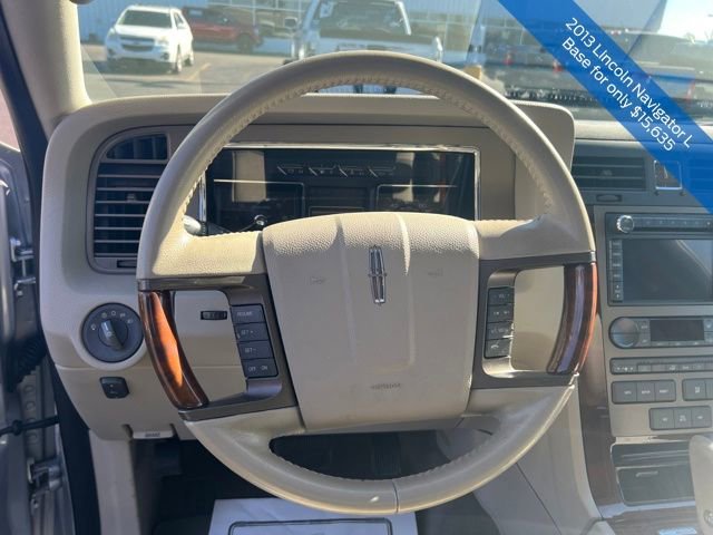 Used 2013 Lincoln Navigator L 4WD w/ HD Trailer Tow Pkg image 15