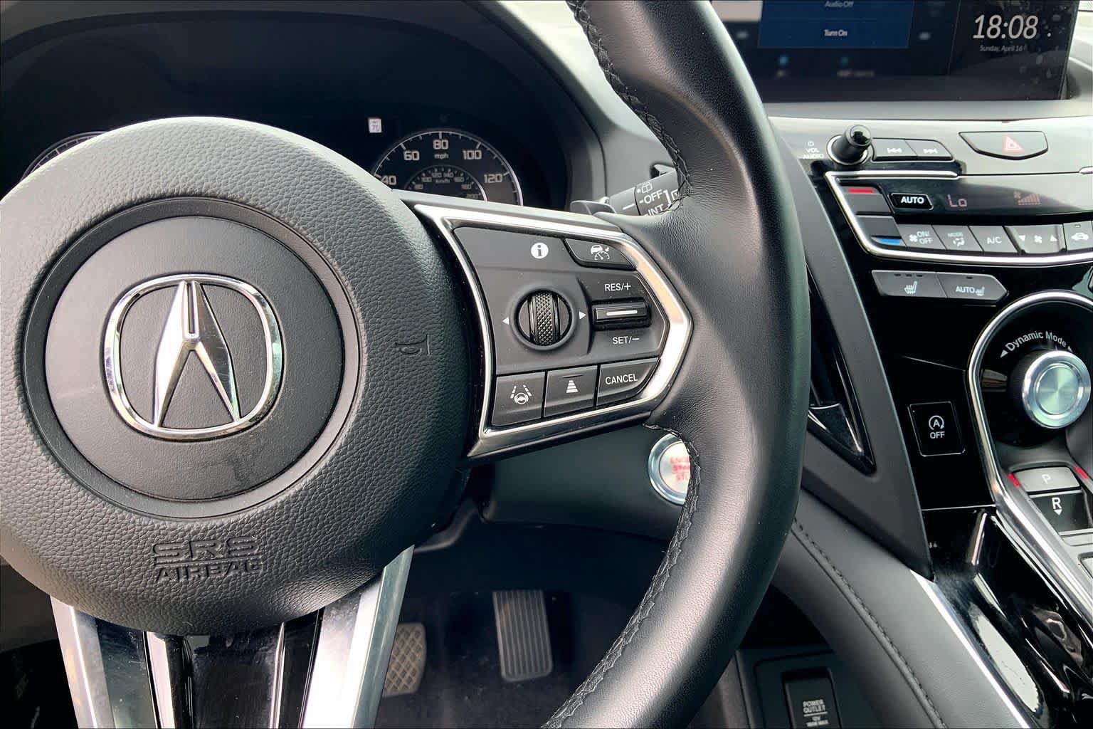 Used 2024 Acura RDX SH-AWD image 25