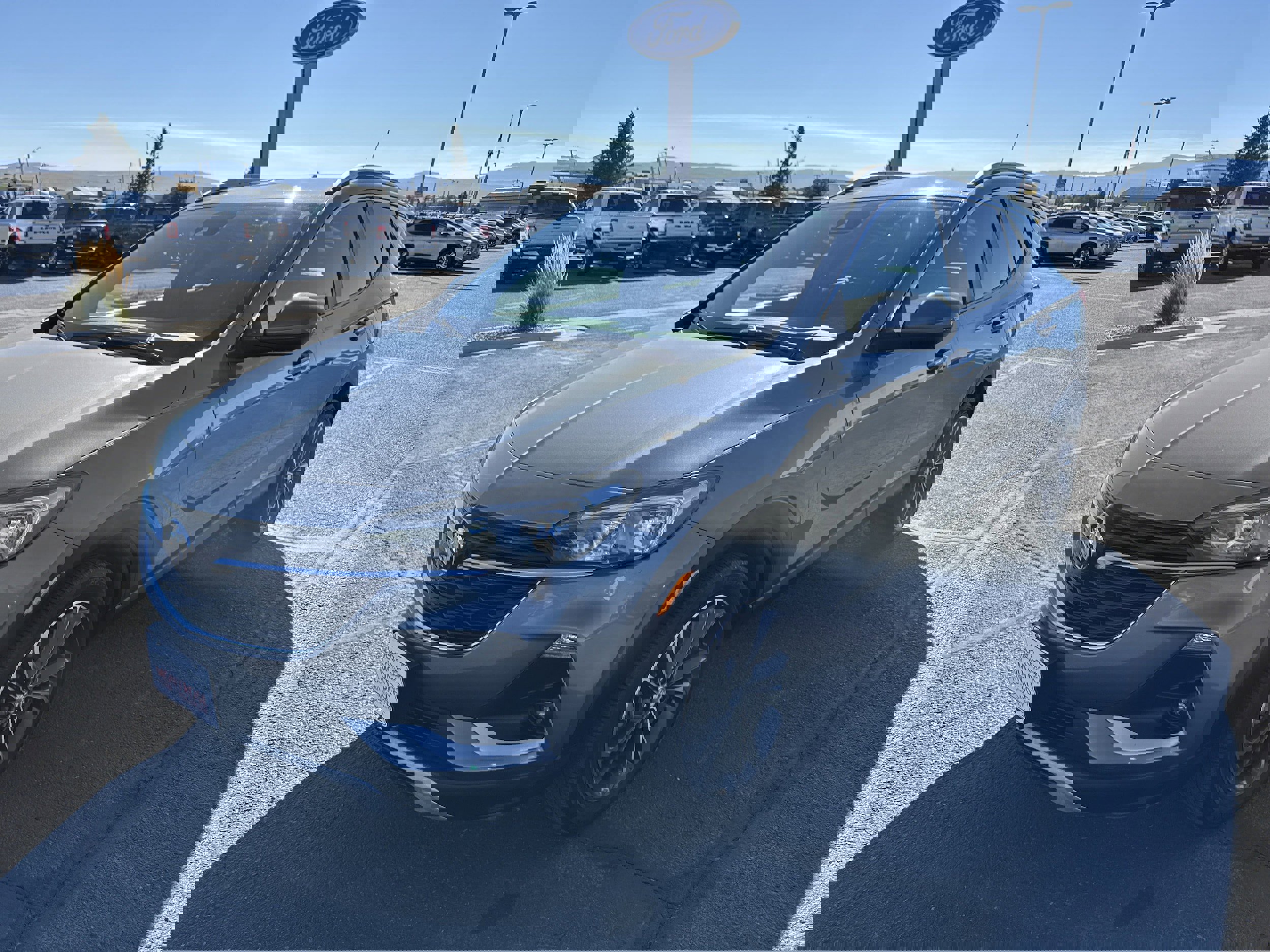 Used 2022 Buick Encore GX Select image 1