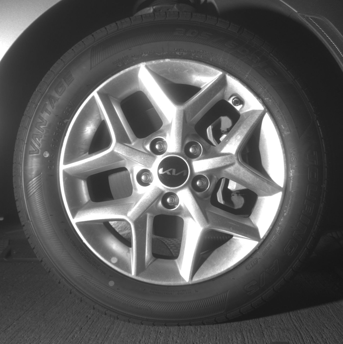 Used 2025 Kia Soul LX w/ LX Technology Package FWD image 13