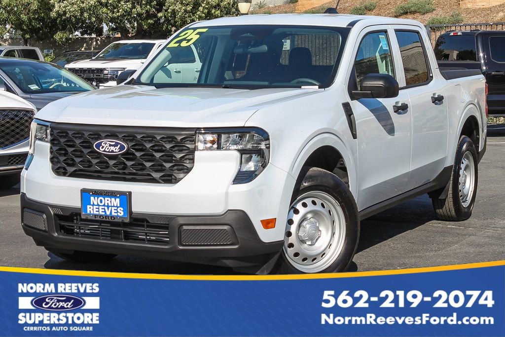 Used 2025 Ford Maverick XL w/ Equipment Group 102A image 1