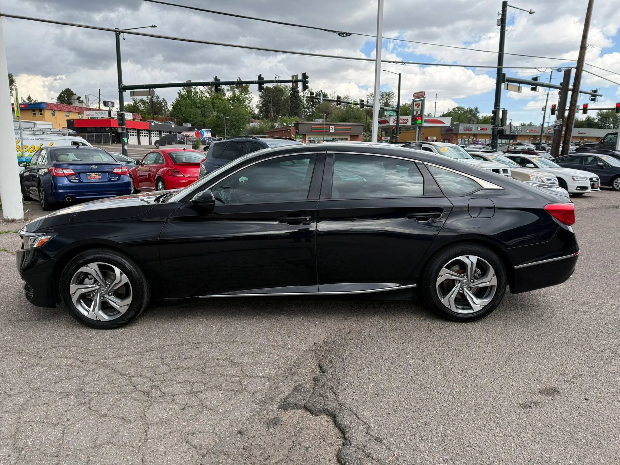 Used 2018 Honda Accord EX-L image 5