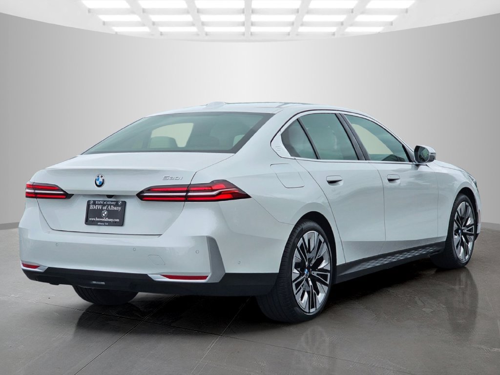 New 2027 BMW 530i w/ Convenience Package RWD image 6