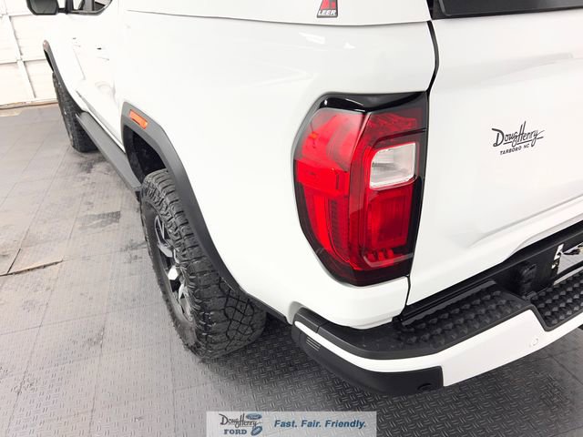 Used 2023 GMC Canyon AT4X image 12