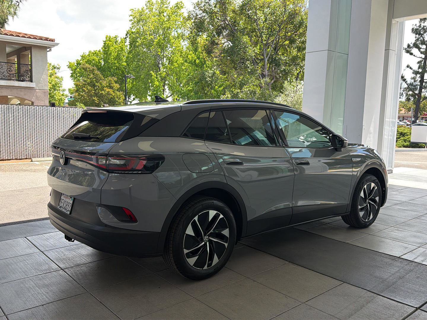 Certified 2022 Volkswagen ID.4 Pro AWD/4WD image 5