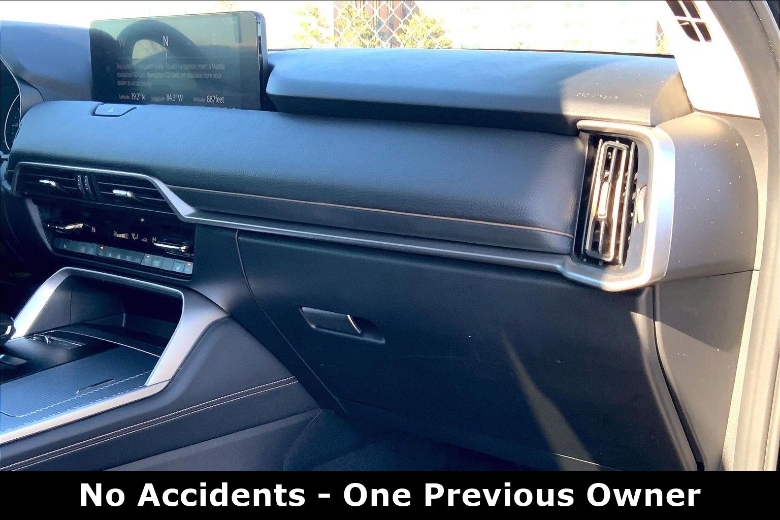 Used 2025 MAZDA CX-90 3.3 Turbo w/ Preferred Package image 17