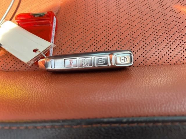 Certified 2024 Kia Carnival SX Prestige FWD image 45