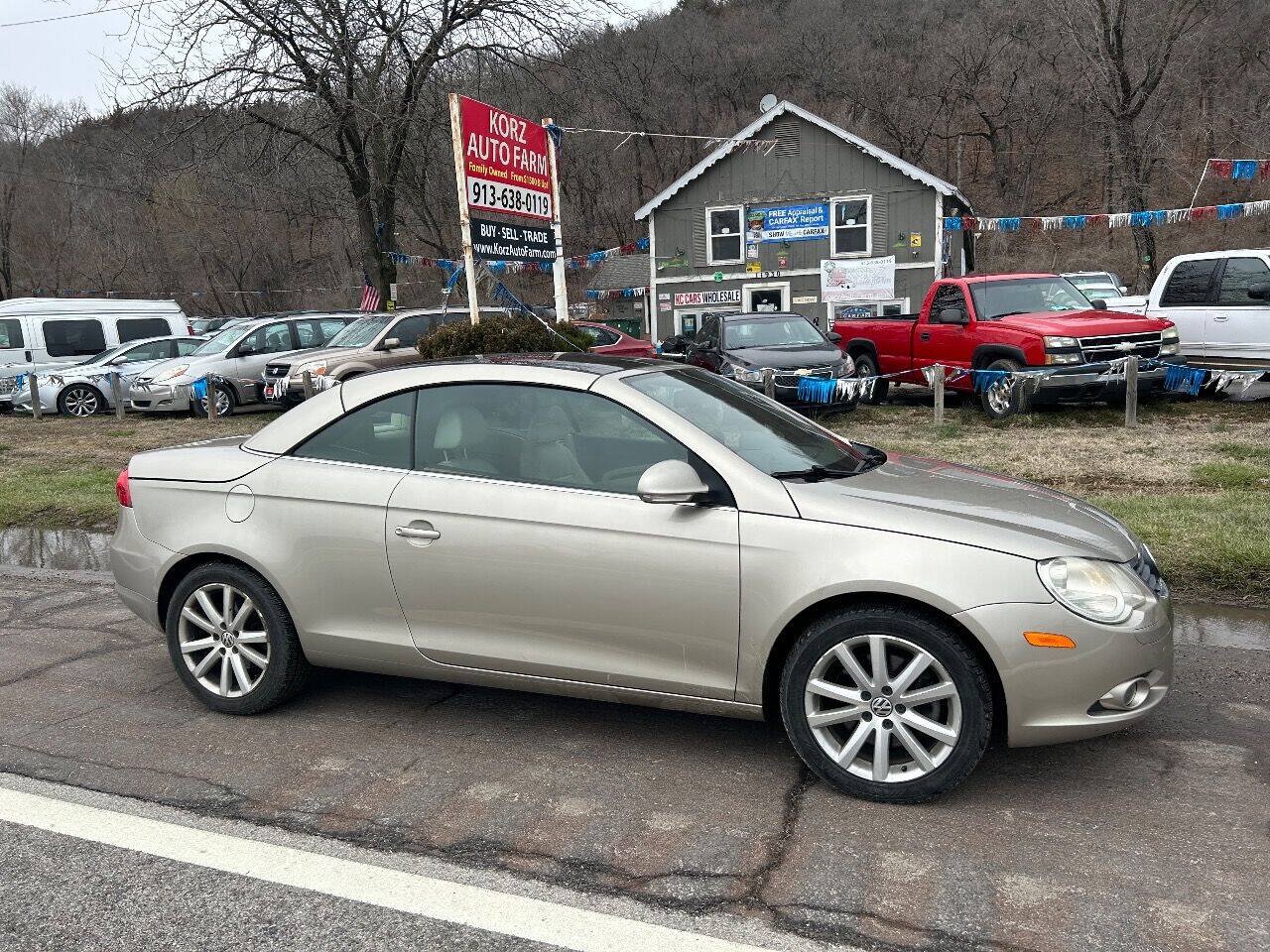 Used 2007 Volkswagen Eos 2.0T FWD image 2