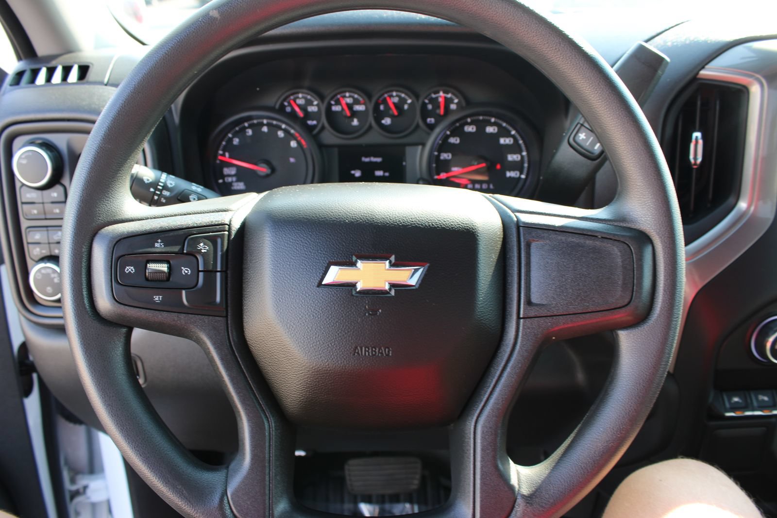 Used 2025 Chevrolet Silverado 1500 W/T w/ WT Safety Package AWD/4WD image 12