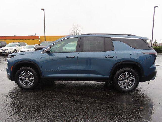 Used 2025 Chevrolet Traverse LT AWD/4WD image 4