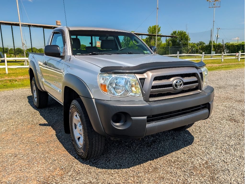 Used 2009 Toyota Tacoma 4x4 Regular Cab image 3