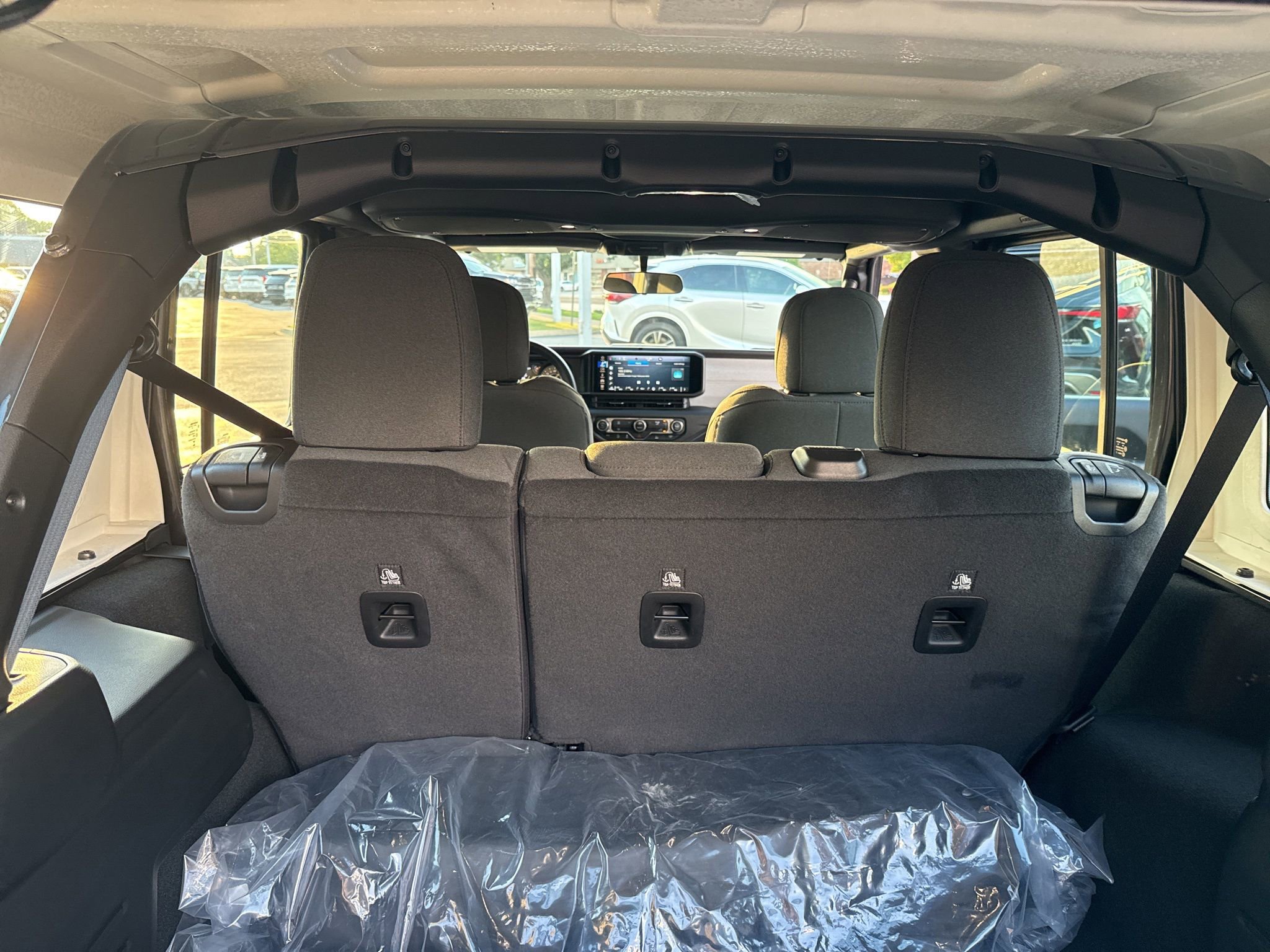 Used 2024 Jeep Wrangler Sport image 26