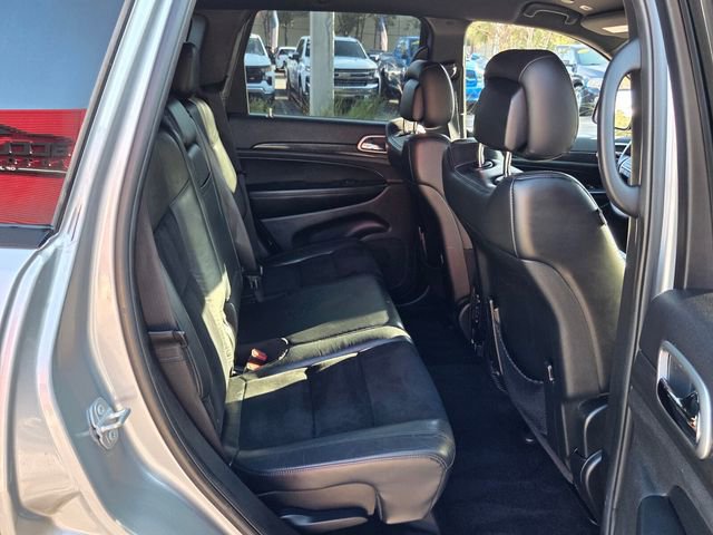 Used 2018 Jeep Grand Cherokee Altitude image 17