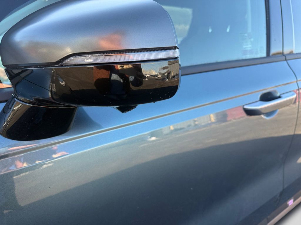 New 2026 Kia Carnival SX Prestige image 31