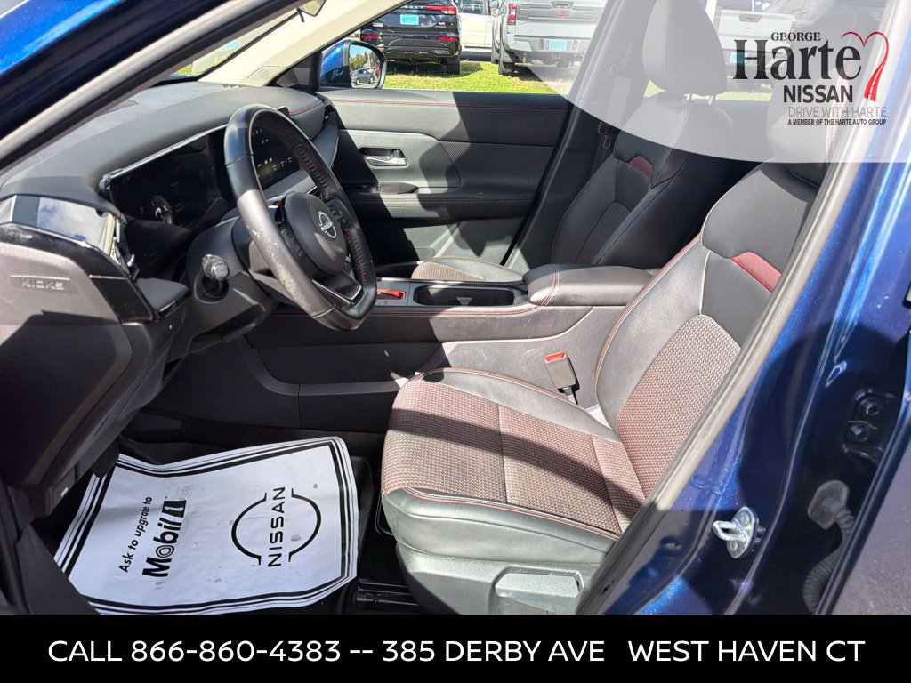 Certified 2025 Nissan Kicks SR AWD/4WD image 11