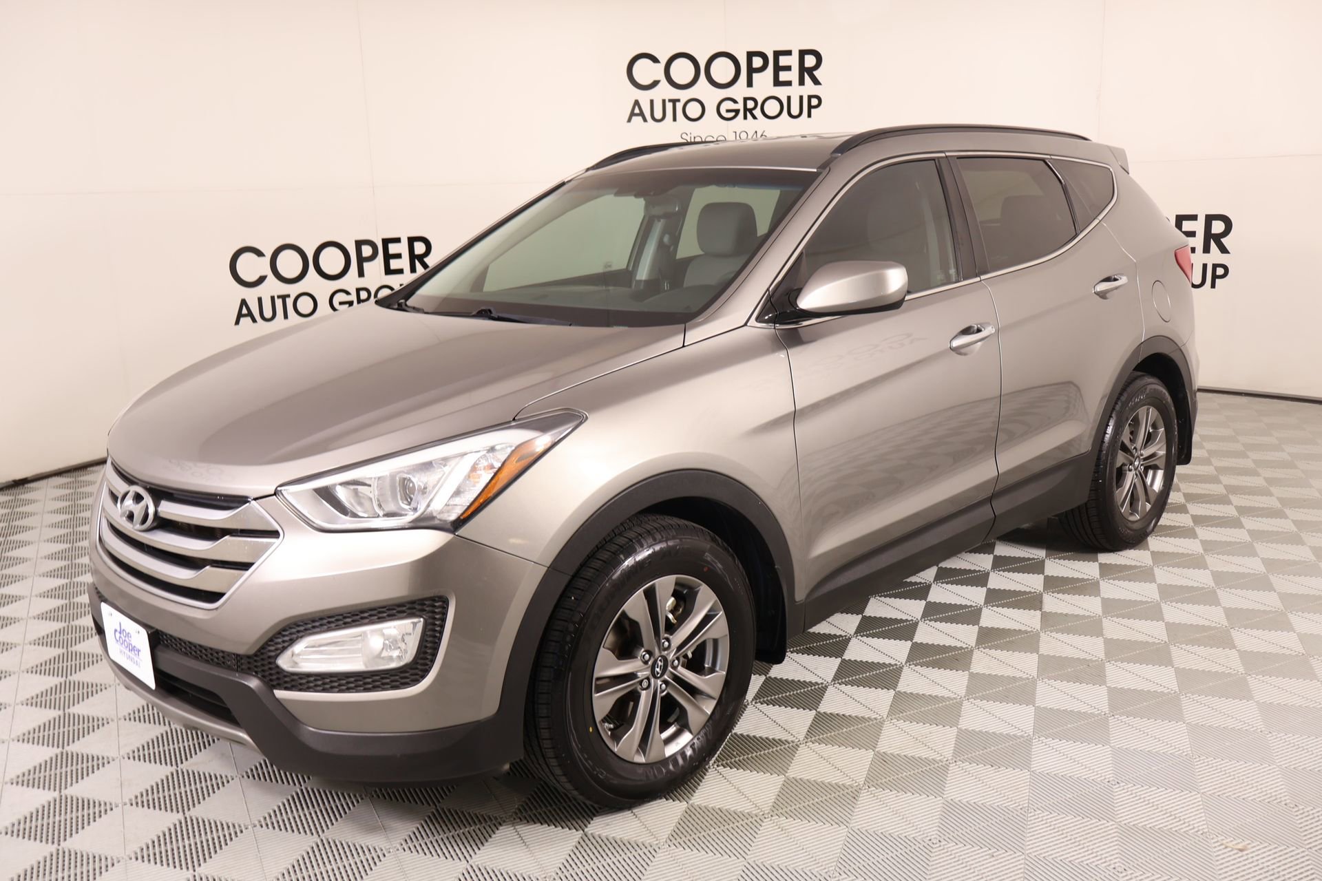 Used 2015 Hyundai Santa Fe Sport w/ Option Group 02 FWD image 9