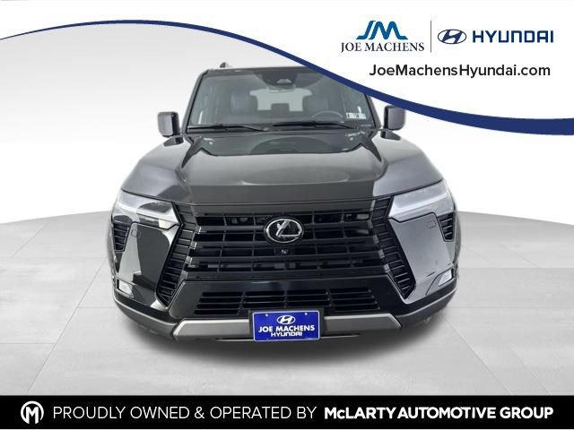 Used 2024 Lexus GX 550 AWD/4WD image 3