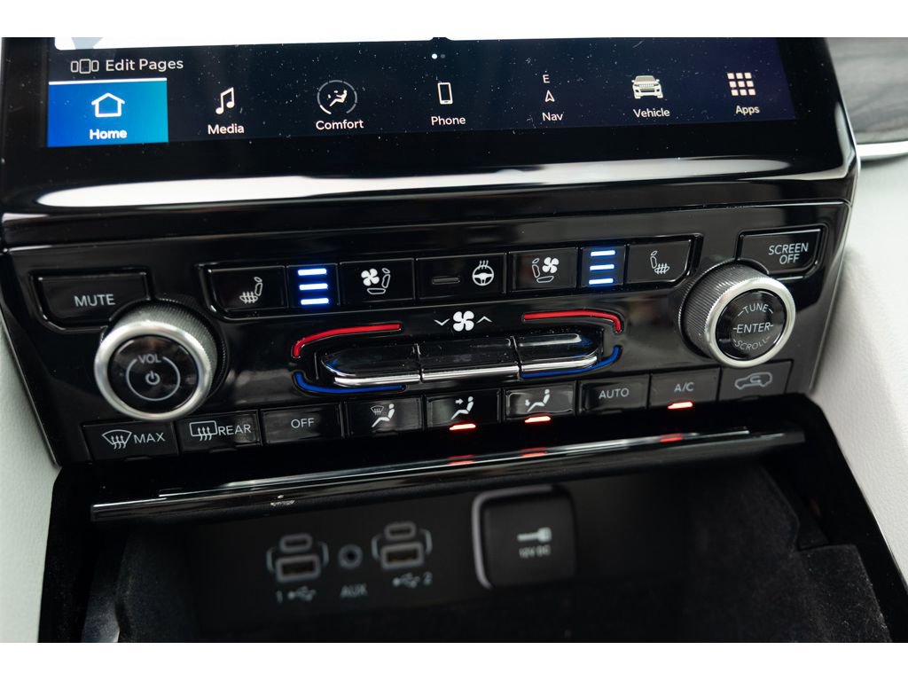 Used 2023 Jeep Grand Cherokee Overland image 27