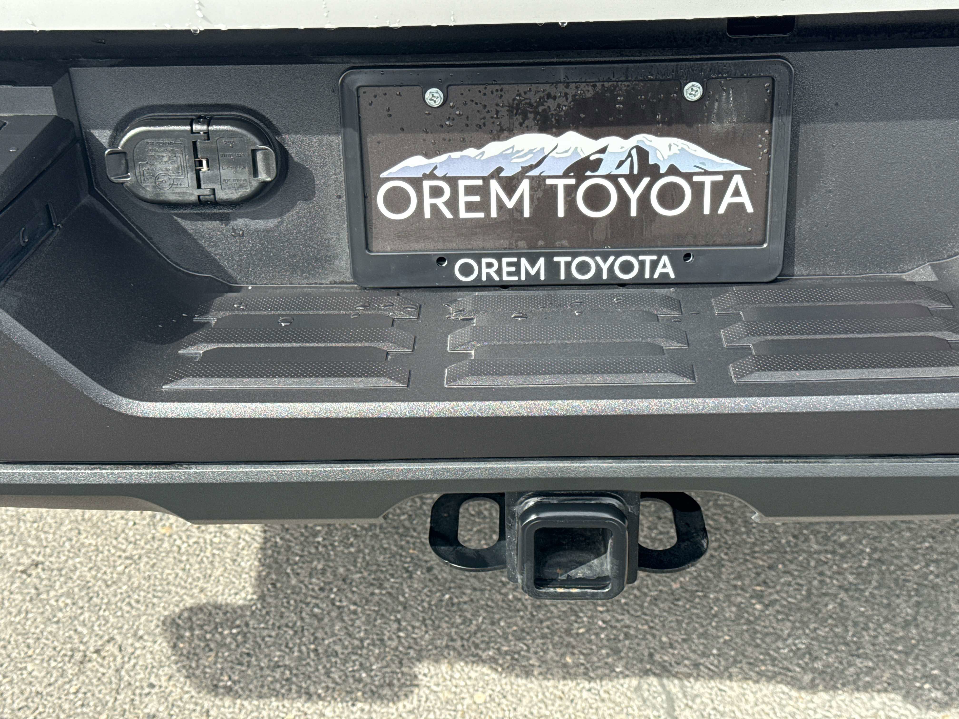 Used 2025 Toyota Tundra SR5 image 9