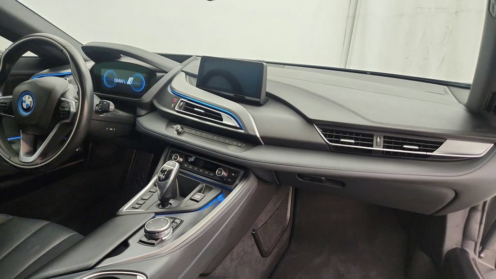 Used 2016 BMW i8 AWD/4WD image 26