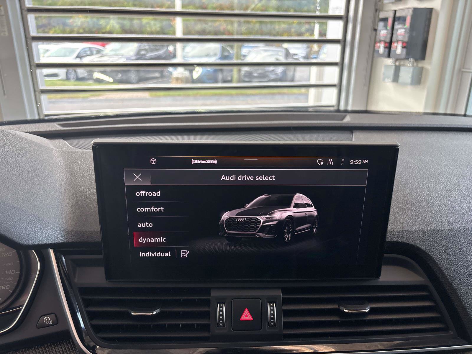 Used 2024 Audi SQ5 Premium w/ 21" Wheel Package image 22