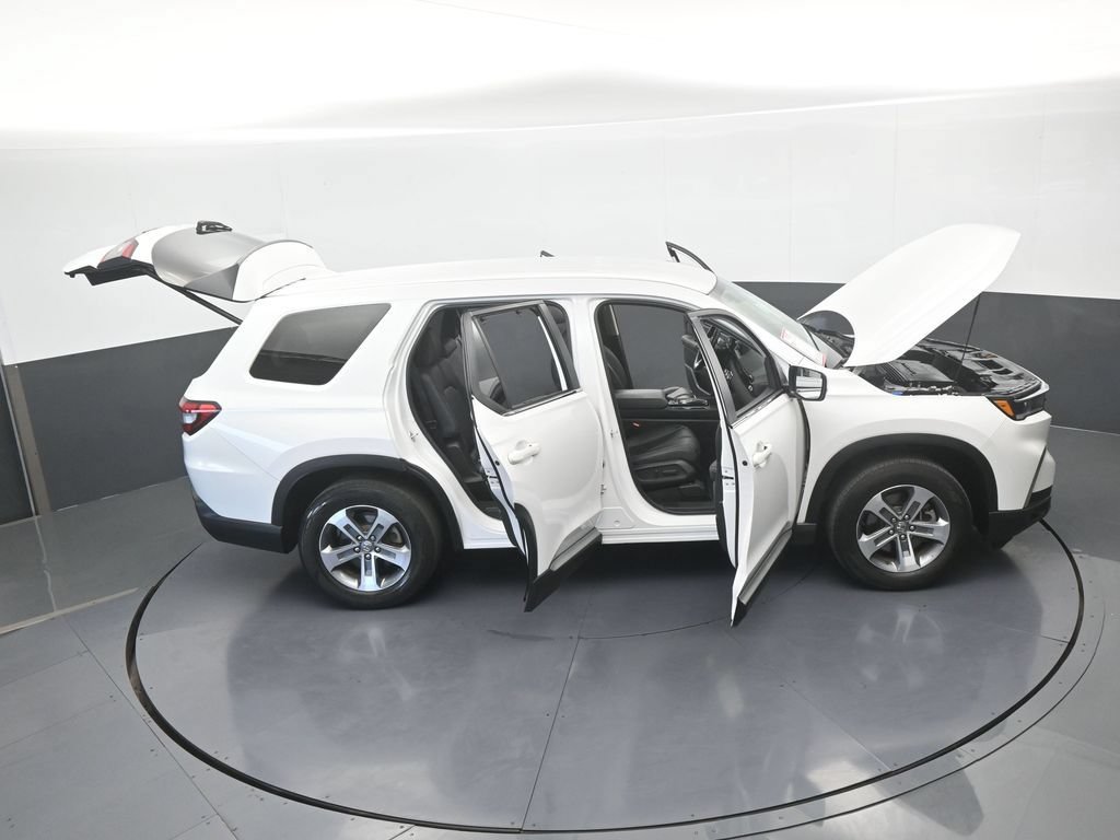Used 2025 Honda Pilot EX-L image 73