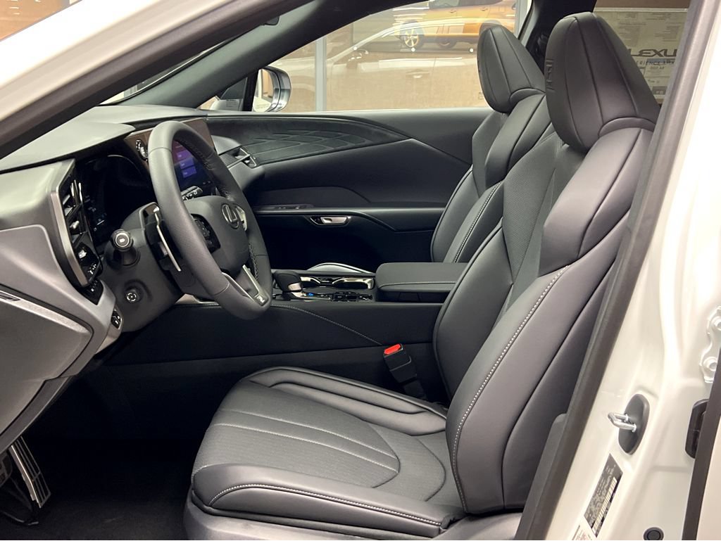 New 2026 Lexus RX 350 F Sport AWD/4WD image 9