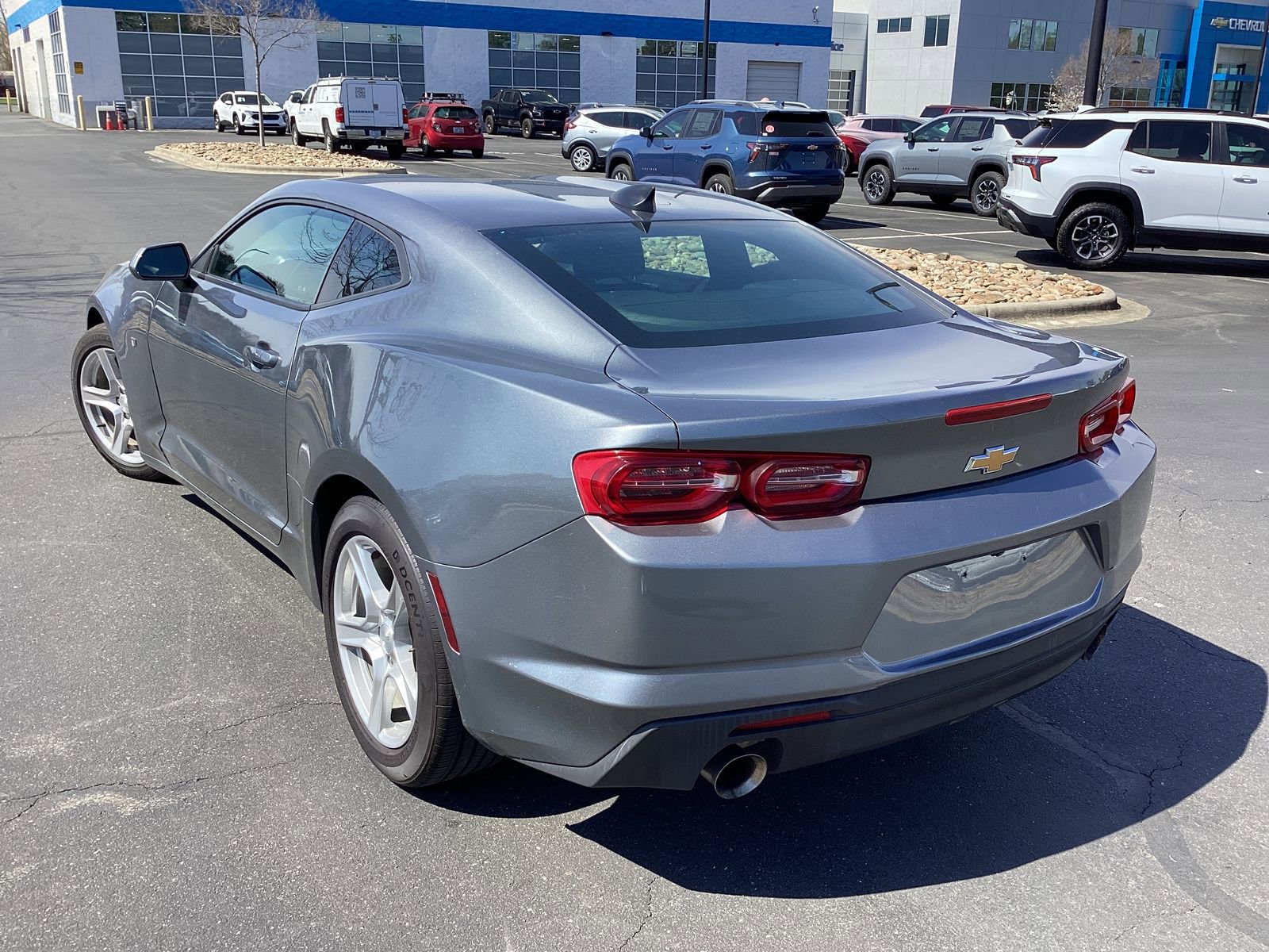 Used 2022 Chevrolet Camaro LT image 2