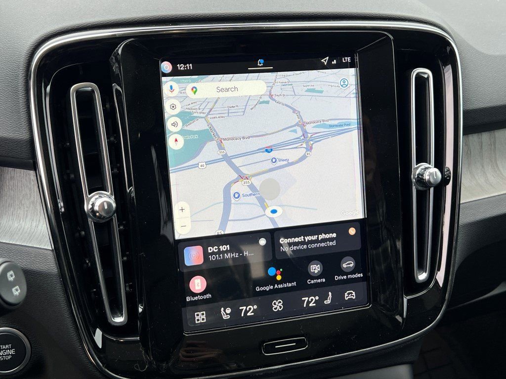 New 2026 Volvo XC40 B5 Ultra w/ Protection Package Premier image 21