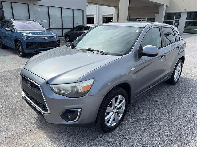 Used 2015 Mitsubishi Outlander Sport ES FWD image 2