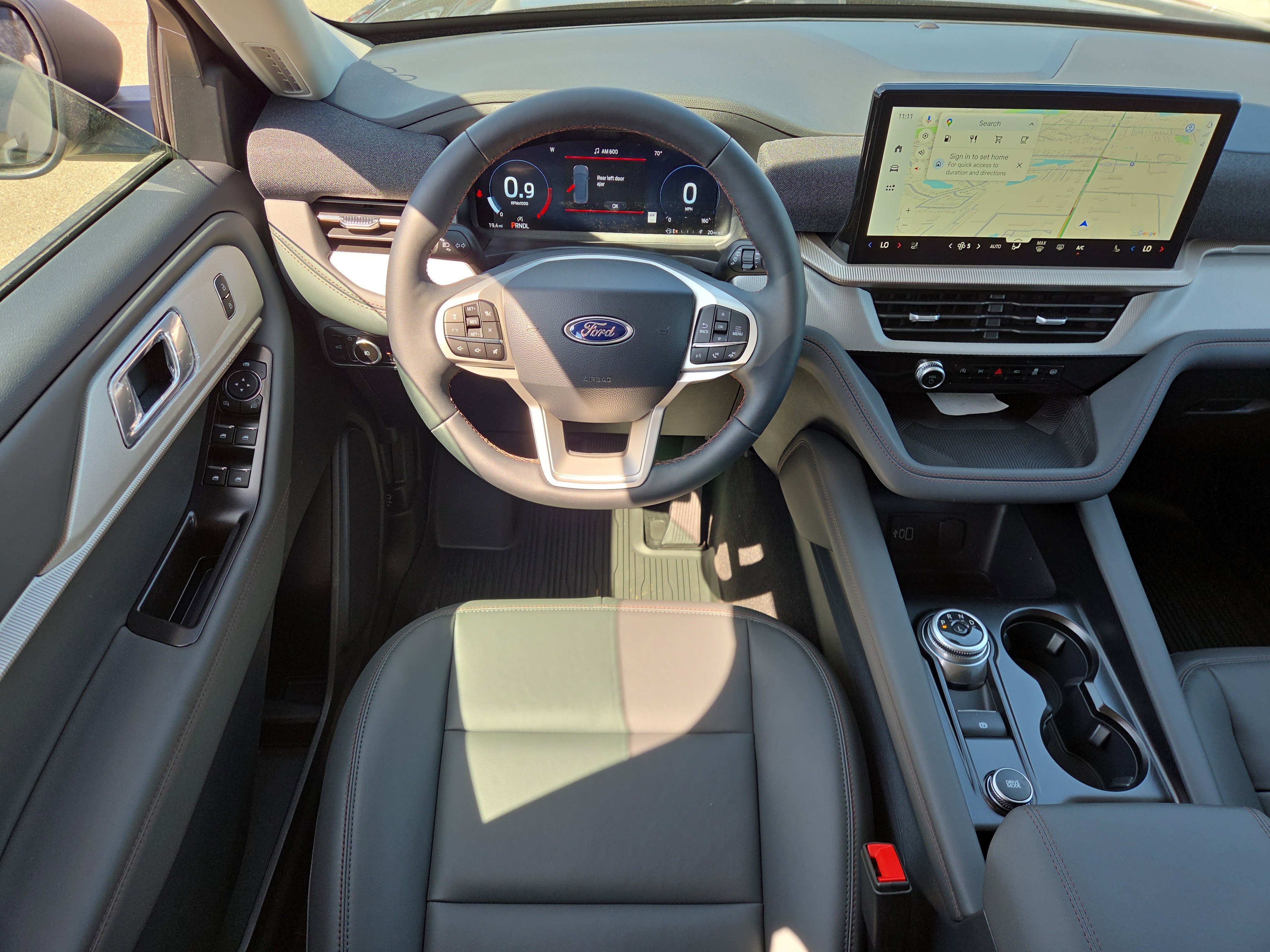 New 2026 Ford Explorer Active RWD image 10