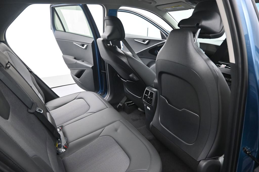 New 2026 Kia Niro EX FWD image 20