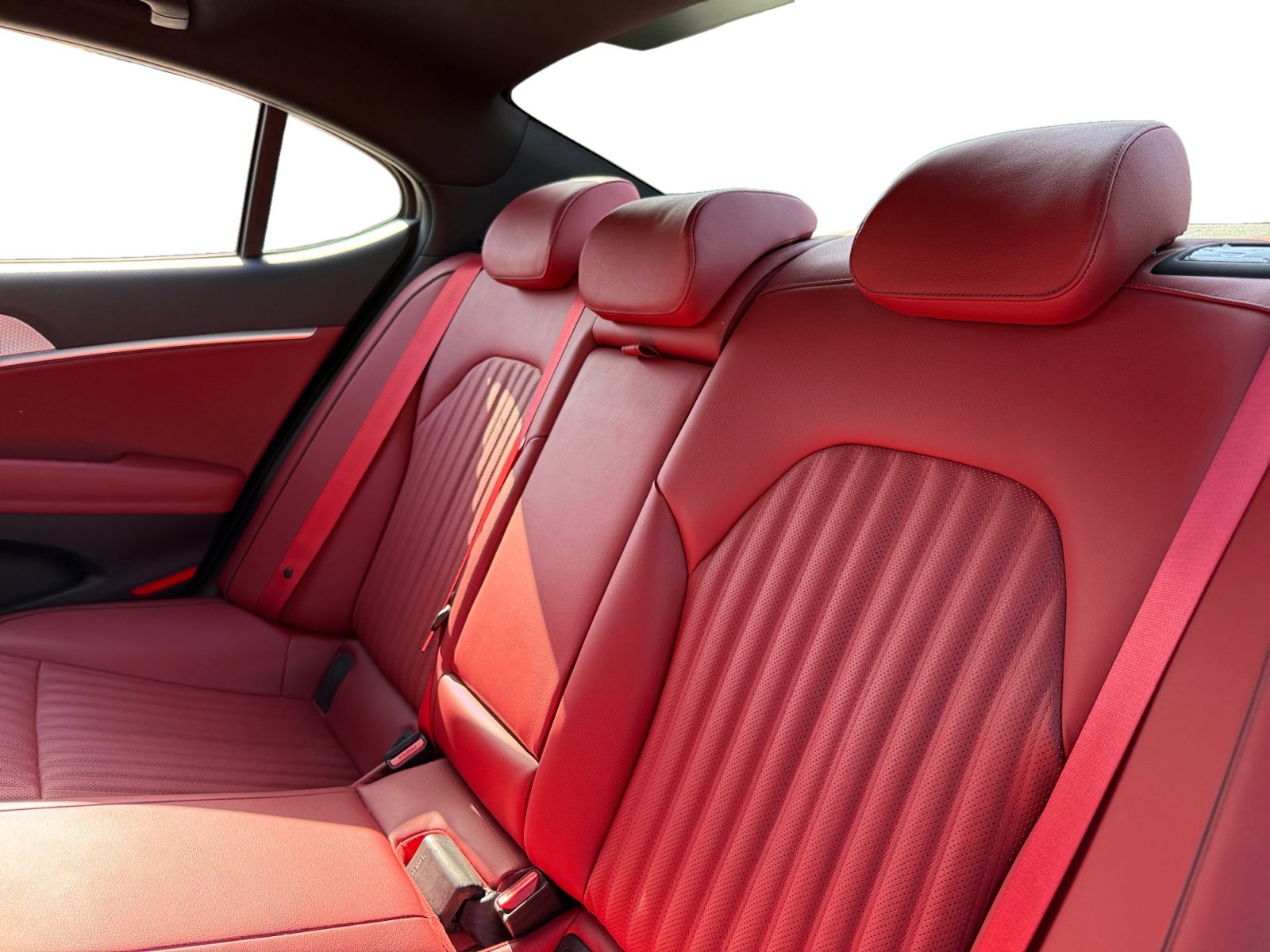 Used 2023 Genesis G70 2.0T w/ Sport Prestige Package image 13