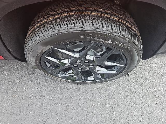 New 2026 Chevrolet Traverse RS w/ LPO, Floor Liner Package image 9