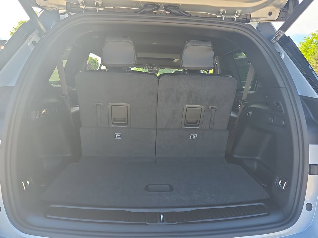 New 2026 Jeep Grand Cherokee L 4WD image 13