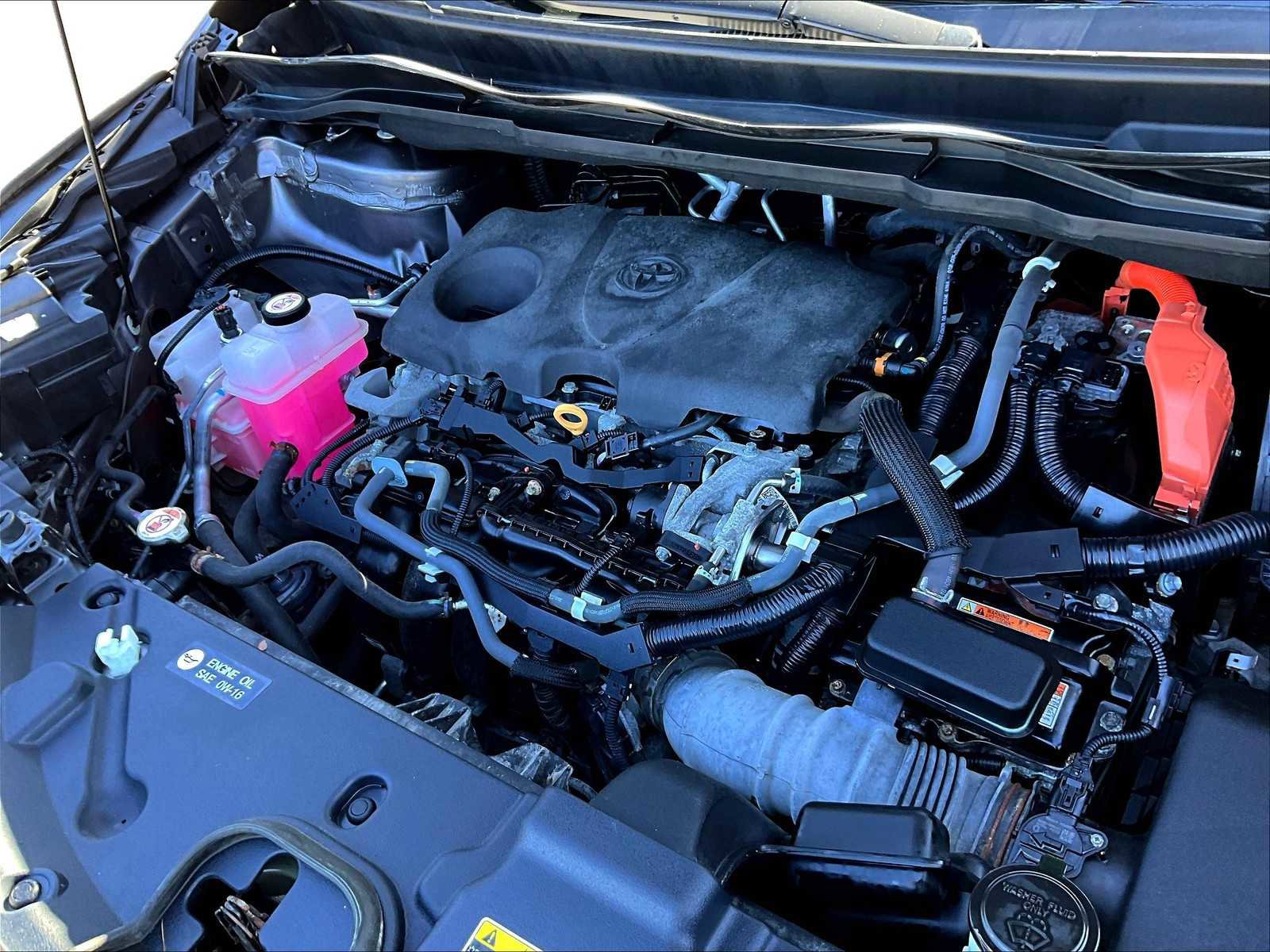 Used 2021 Toyota Sienna XSE image 36